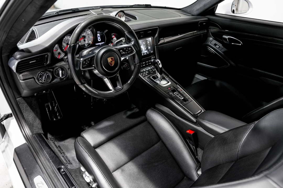 2018 Porsche 991 Turbo S - Image 9 of 31