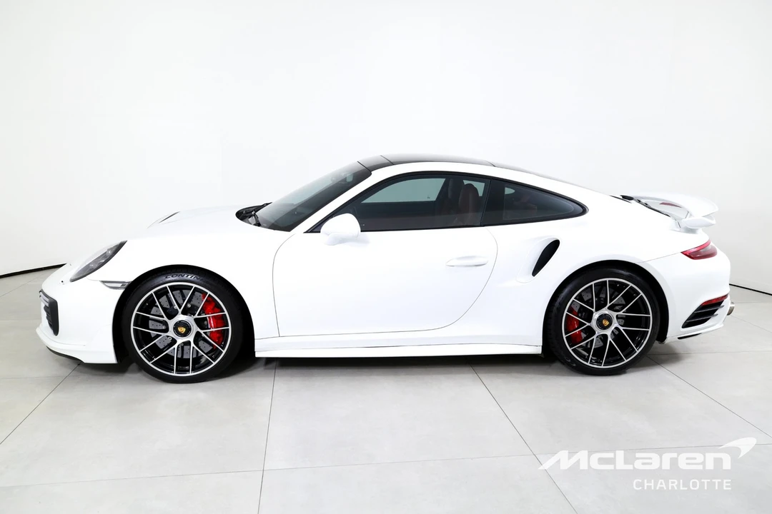 2018 Porsche - Image 5 of 31