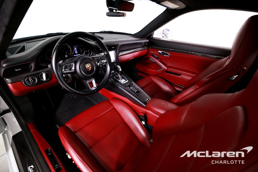 2018 Porsche - Image 12 of 31