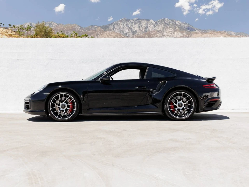 2018 Porsche 991 Turbo - Image 2 of 5