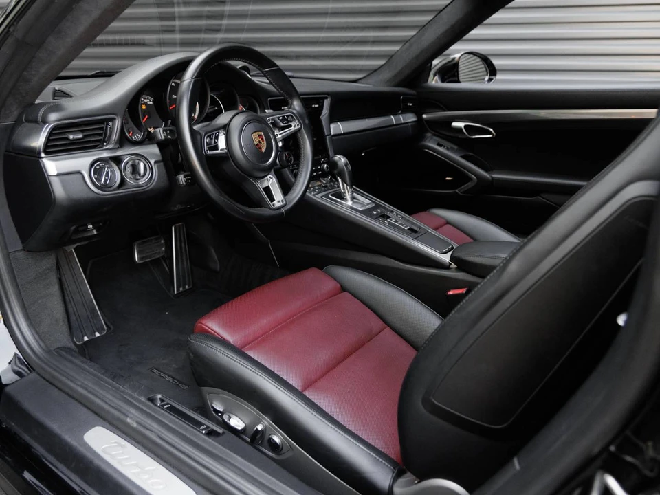 2018 Porsche 991 Turbo - Image 4 of 5