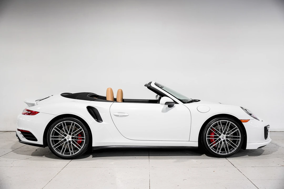 2018 Porsche 991 Turbo - Image 2 of 21