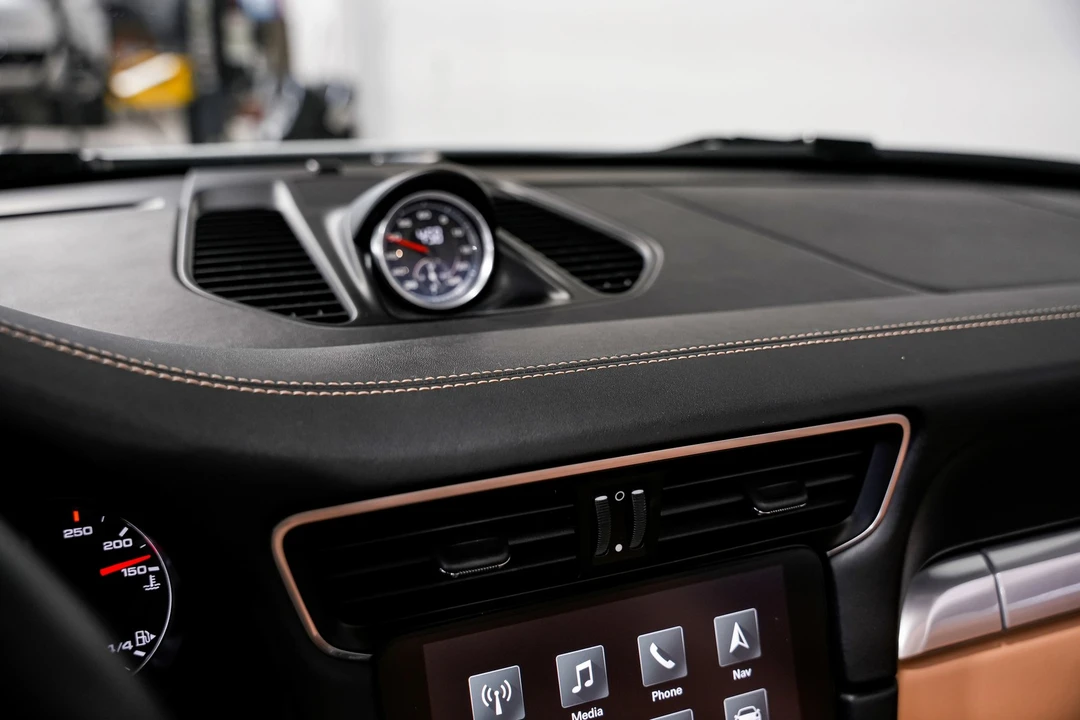 2018 Porsche 991 Turbo - Image 13 of 21