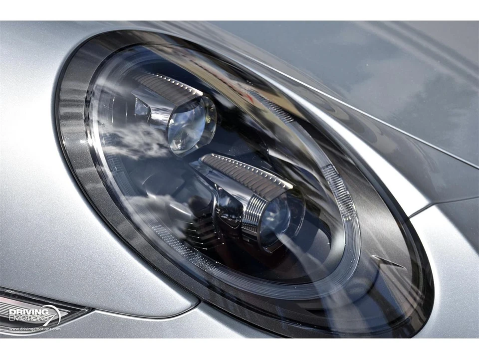 2018 Porsche 991 Turbo - Image 9 of 31