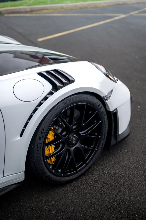 2018 Porsche 991 GT2 RS - Image 22 of 31