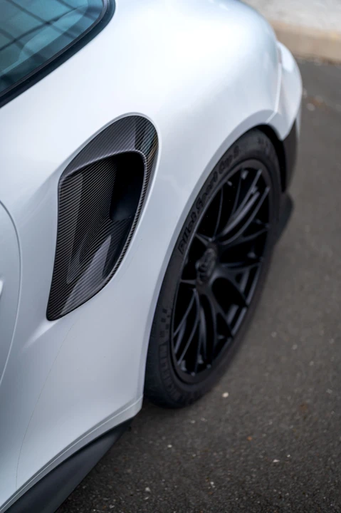 2018 Porsche 991 GT2 RS - Image 21 of 31