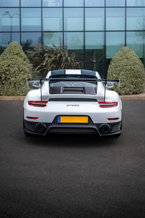 2018 Porsche 991 GT2 RS - Image 7 of 31