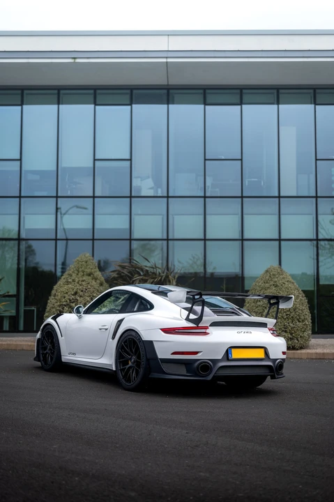 2018 Porsche 991 GT2 RS - Image 9 of 31