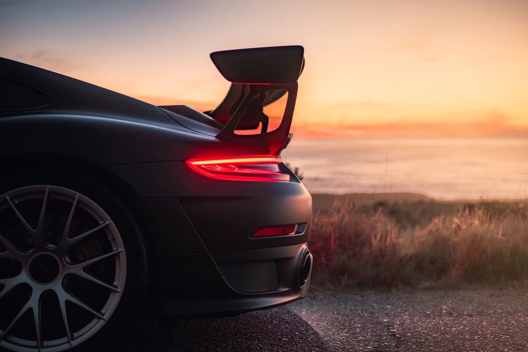 2018 Porsche 991 GT2 RS - Image 6 of 31