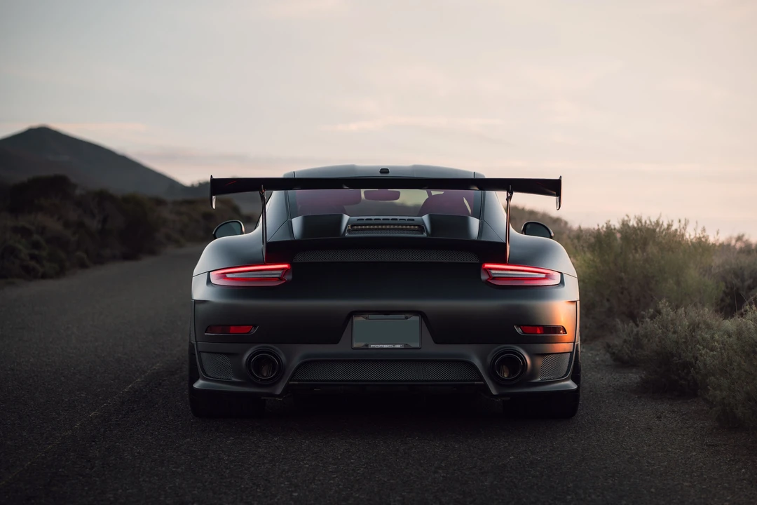2018 Porsche 991 GT2 RS - Image 22 of 31