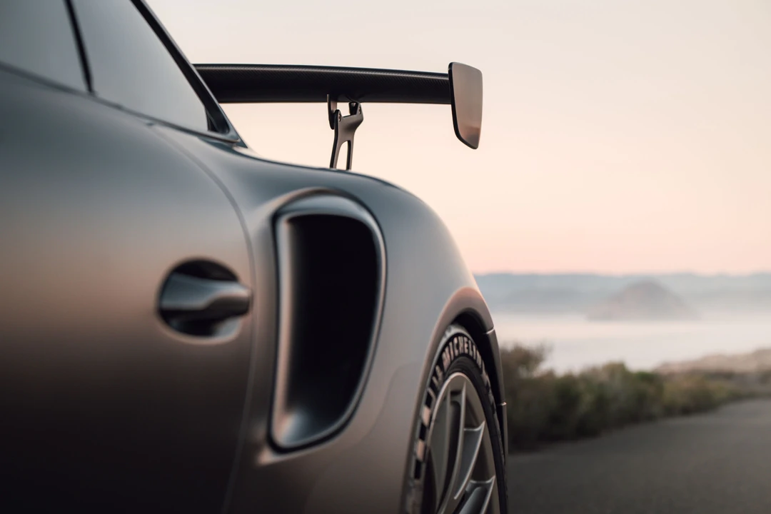 2018 Porsche 991 GT2 RS - Image 20 of 31