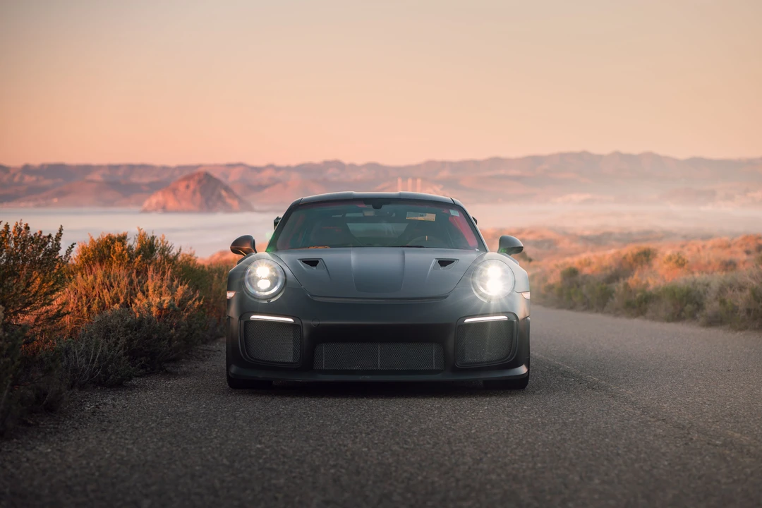 2018 Porsche 991 GT2 RS - Image 27 of 31