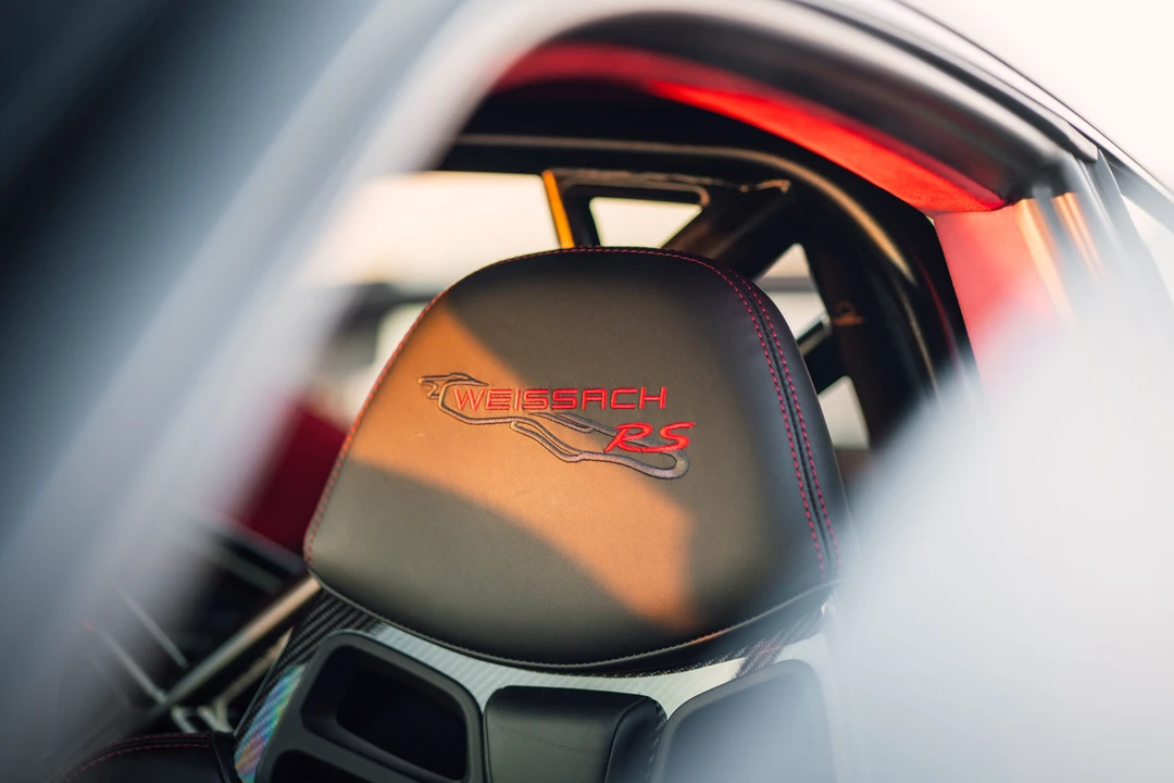 2018 Porsche 991 GT2 RS - Image 24 of 31