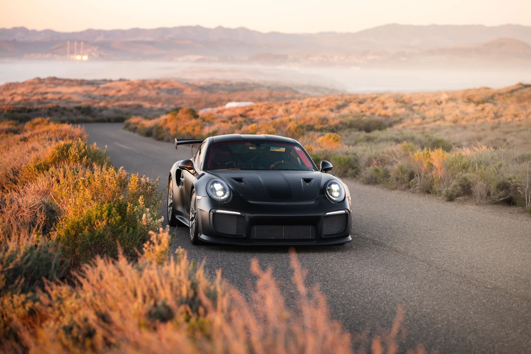 2018 Porsche 991 GT2 RS - Image 25 of 31
