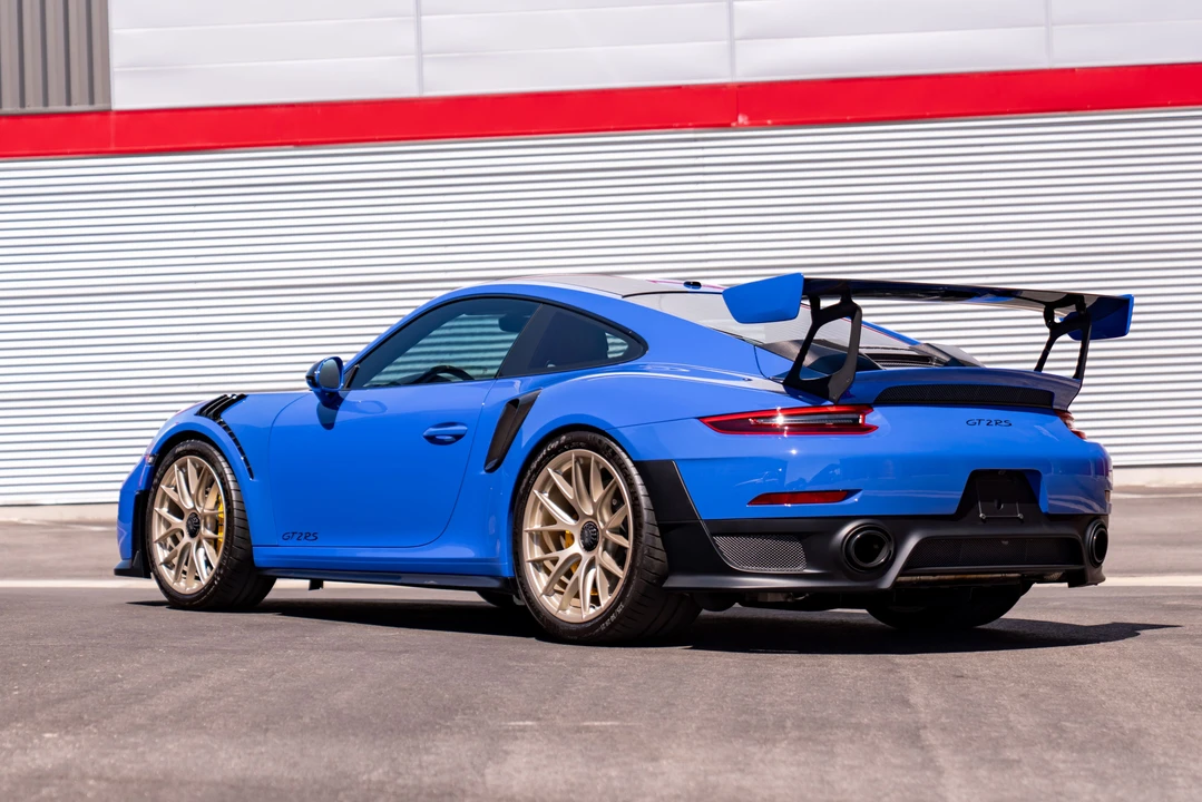 2018 Porsche 991 GT2 RS - Image 3 of 31