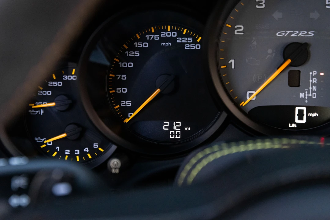 2018 Porsche 991 GT2 RS - Image 7 of 31