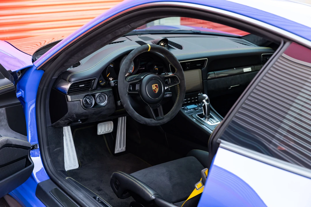 2018 Porsche 991 GT2 RS - Image 28 of 31