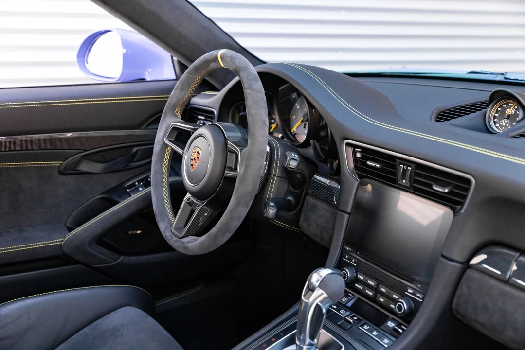 2018 Porsche 991 GT2 RS - Image 6 of 31