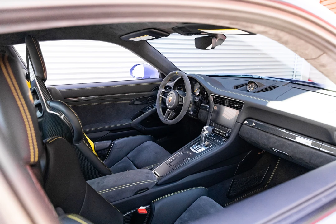 2018 Porsche 991 GT2 RS - Image 10 of 31