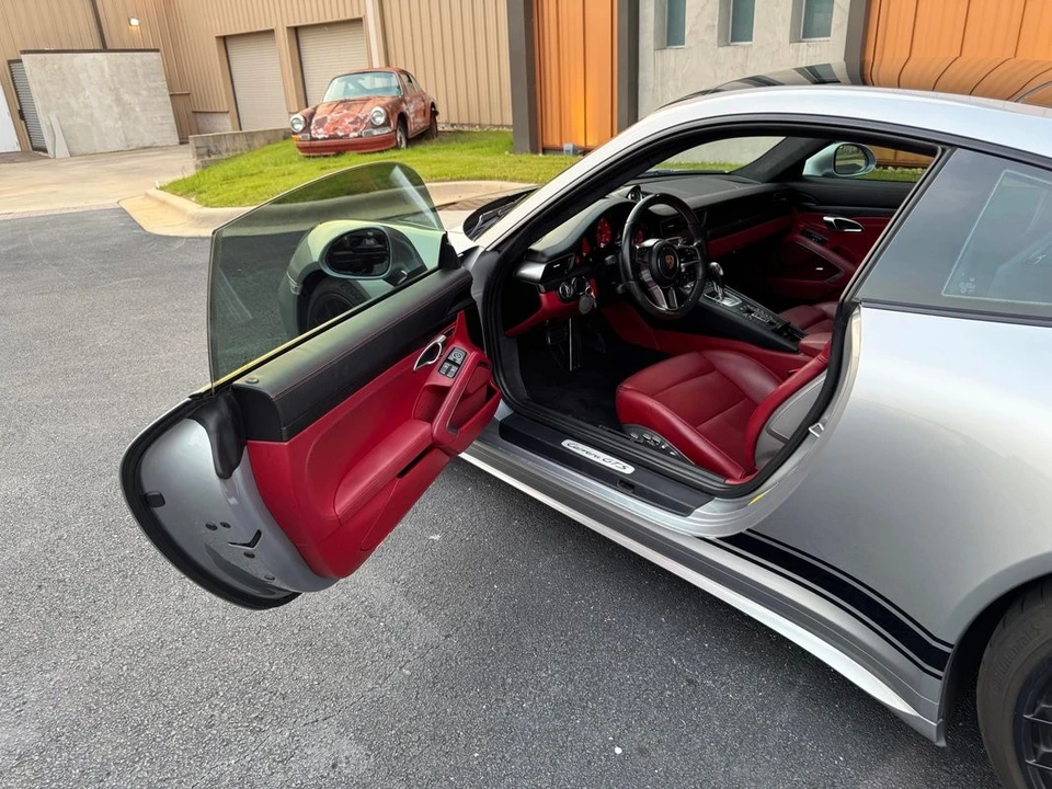 2018 Porsche 991 Carrera GTS - Image 16 of 21