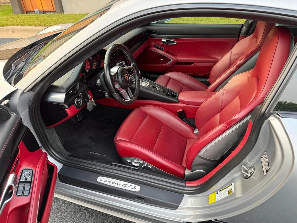 2018 Porsche 991 Carrera GTS - Image 17 of 21