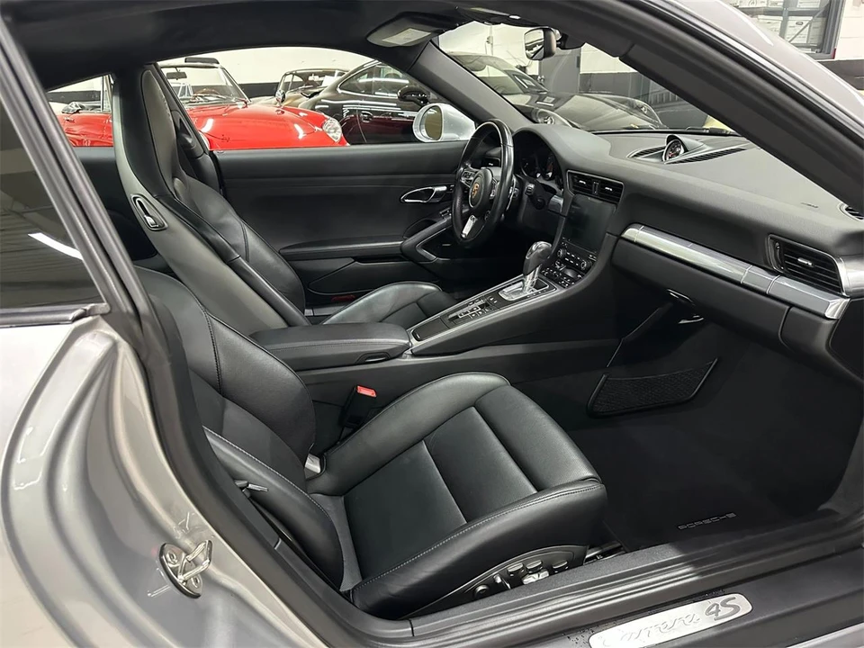2018 Porsche 991 Carrera - Image 21 of 31