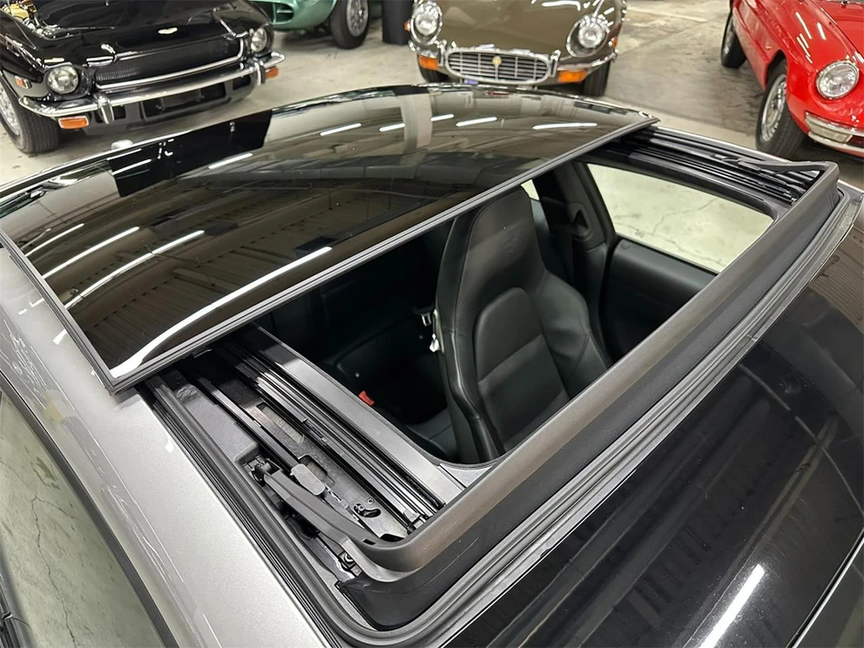 2018 Porsche 991 Carrera - Image 10 of 31