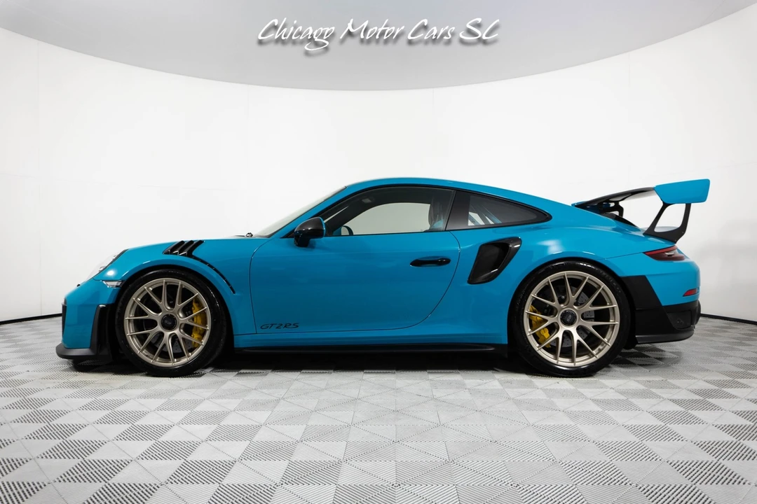 2018 Porsche 991 GT2 RS - Image 3 of 31