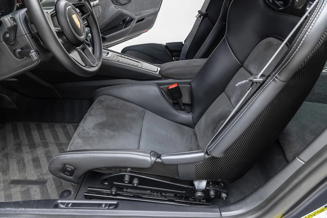 2018 Porsche 991 GT2 RS - Image 20 of 21