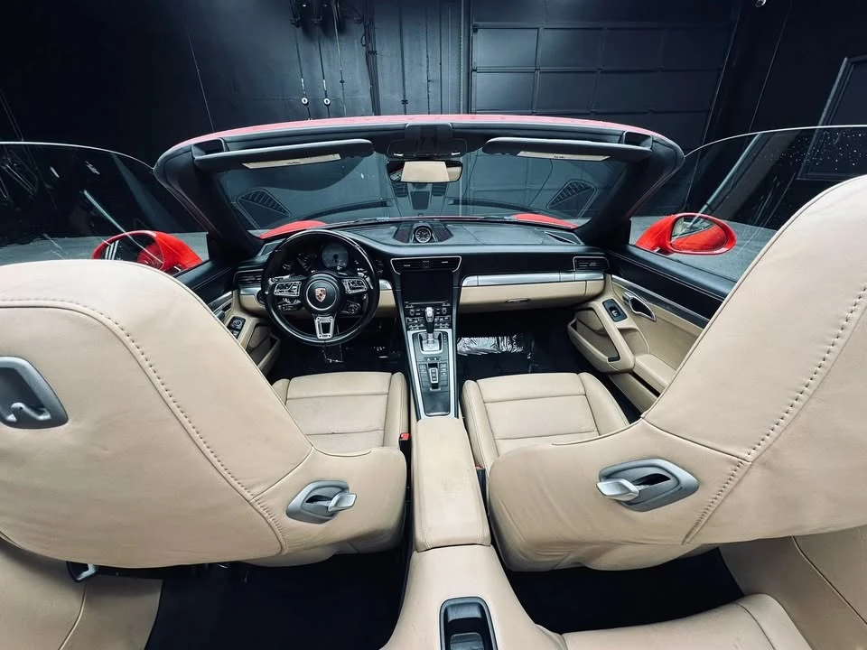 2018 Porsche 991 Carrera 4S - Image 10 of 16