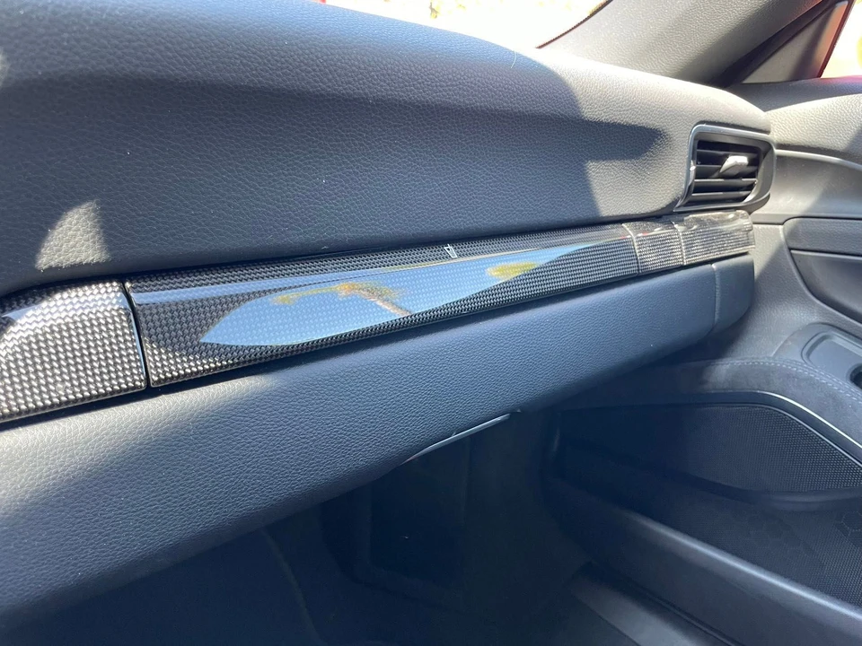 2018 Porsche 991 Carrera GTS - Image 8 of 16