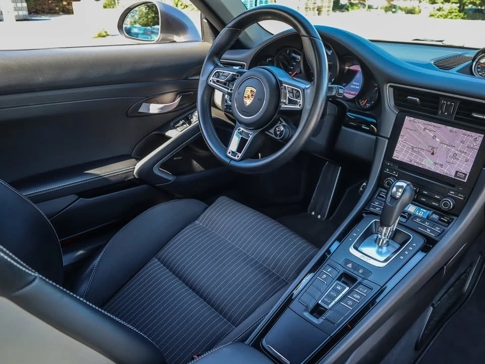 2018 Porsche 991 Carrera T - Image 12 of 20