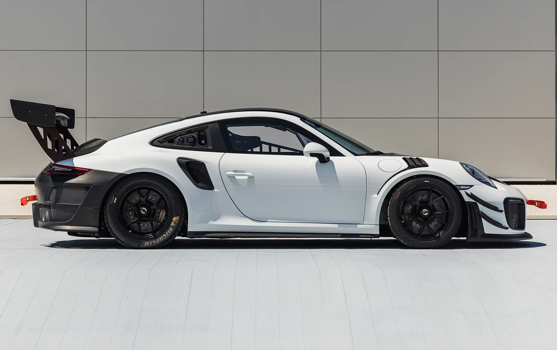 2018 Porsche 991 GT2 RS - Image 2 of 23