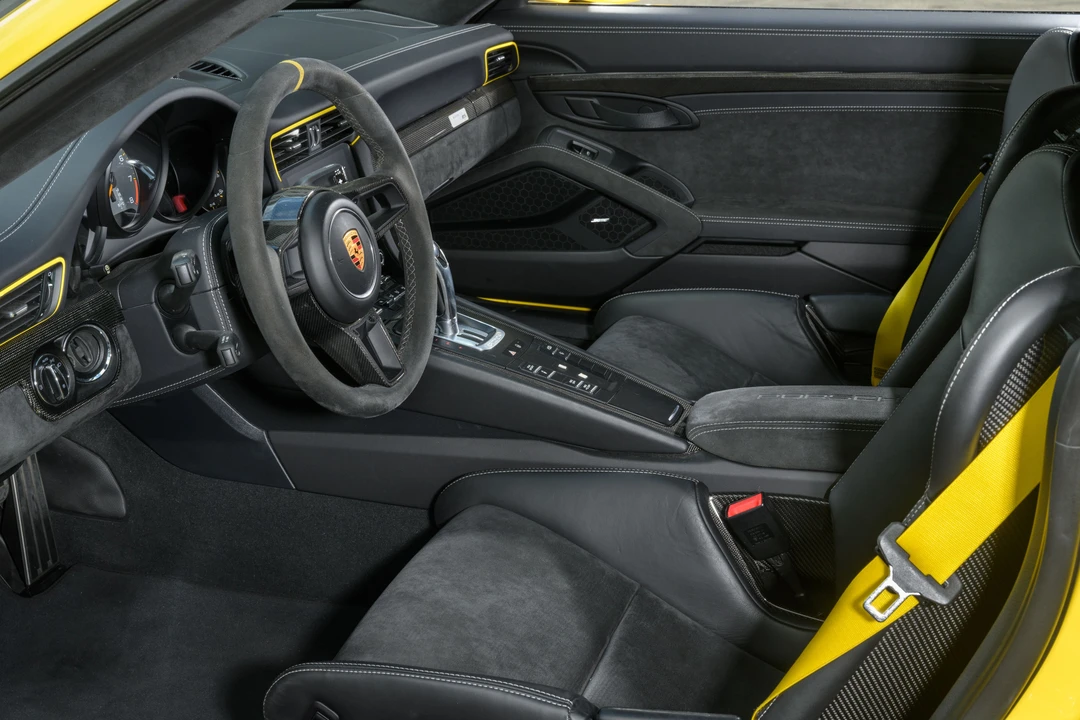 2018 Porsche 991 GT2 RS - Image 16 of 31