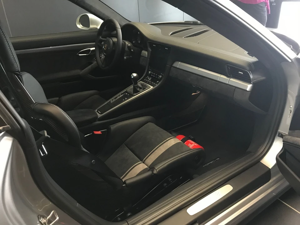 2018 Porsche 991 GT3 - Image 6 of 7