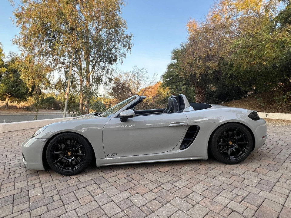2018 Porsche 718 Boxster GTS - Image 2 of 31