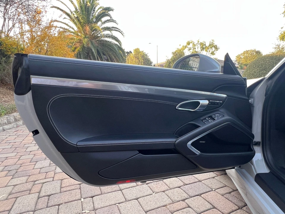 2018 Porsche 718 Boxster GTS - Image 14 of 31