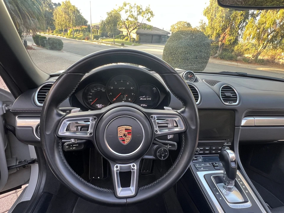 2018 Porsche 718 Boxster GTS - Image 21 of 31