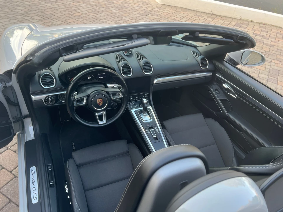 2018 Porsche 718 Boxster GTS - Image 25 of 31