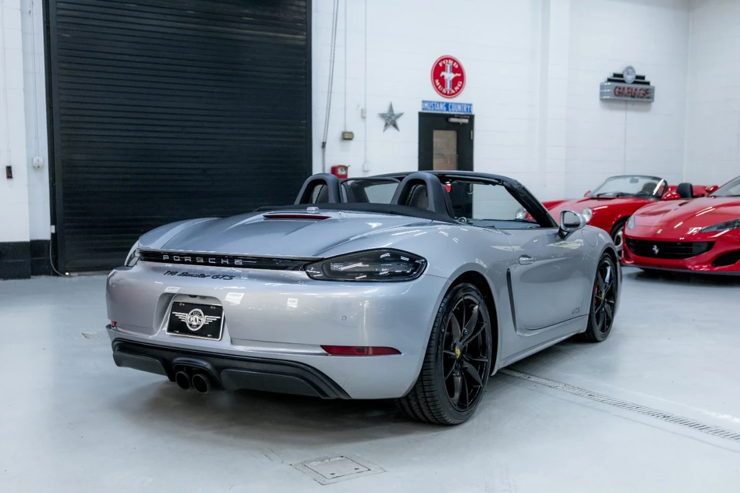 2018 Porsche 718 Boxster GTS - Image 7 of 12