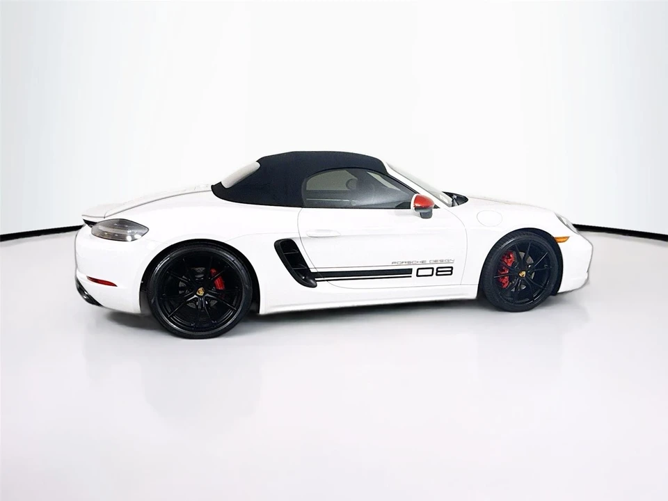 2018 Porsche 718 Boxster GTS - Image 8 of 21