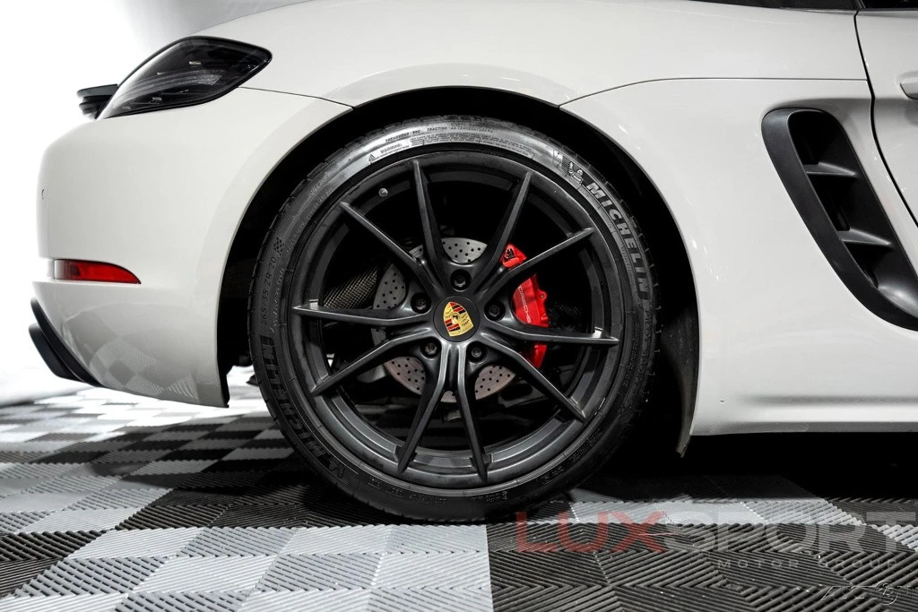 2018 Porsche 718 Boxster GTS - Image 10 of 21