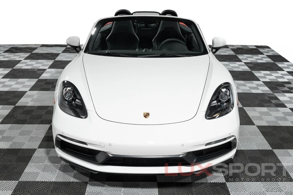 2018 Porsche 718 Boxster GTS - Image 12 of 24
