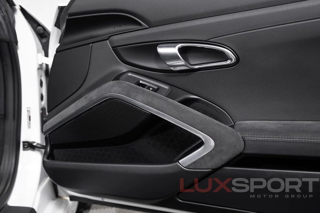 2018 Porsche 718 Boxster GTS - Image 19 of 31