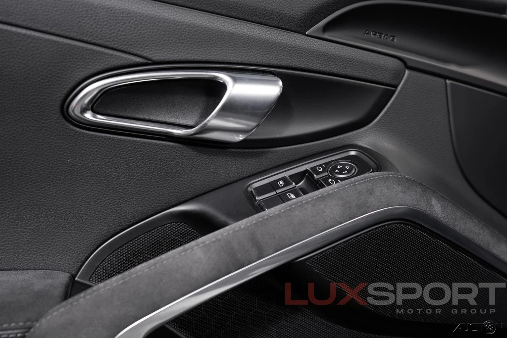 2018 Porsche 718 Boxster GTS - Image 19 of 24