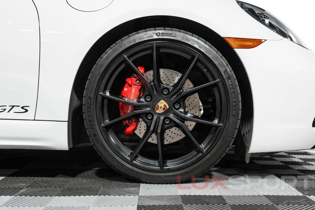 2018 Porsche 718 Boxster GTS - Image 10 of 24