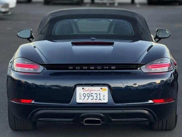 2018 Porsche 718 Boxster - Image 8 of 12