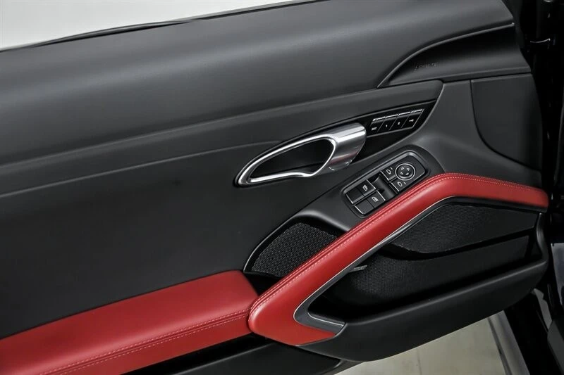 2018 Porsche 718 Boxster S - Image 13 of 31