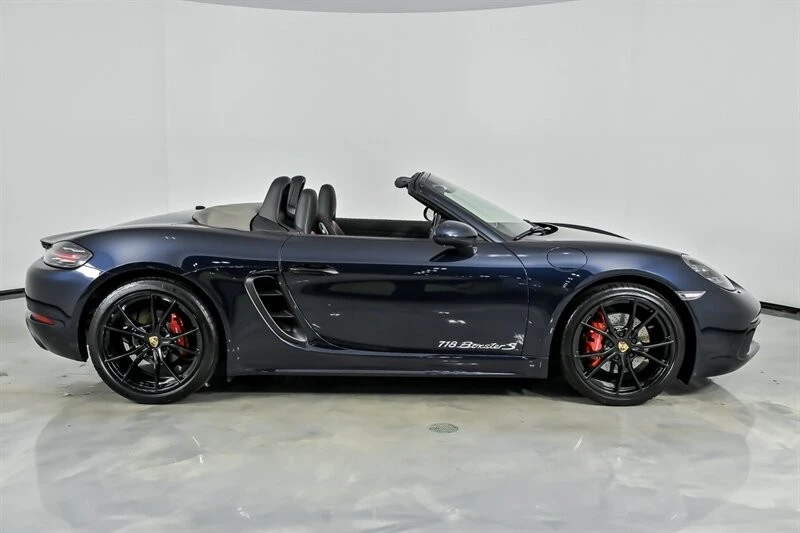2018 Porsche 718 Boxster S - Image 10 of 31