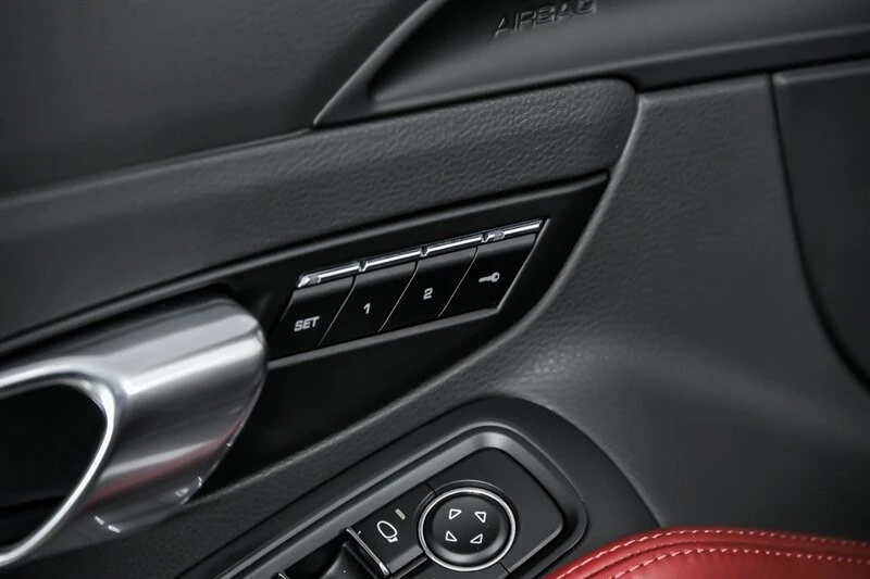 2018 Porsche 718 Boxster S - Image 14 of 31